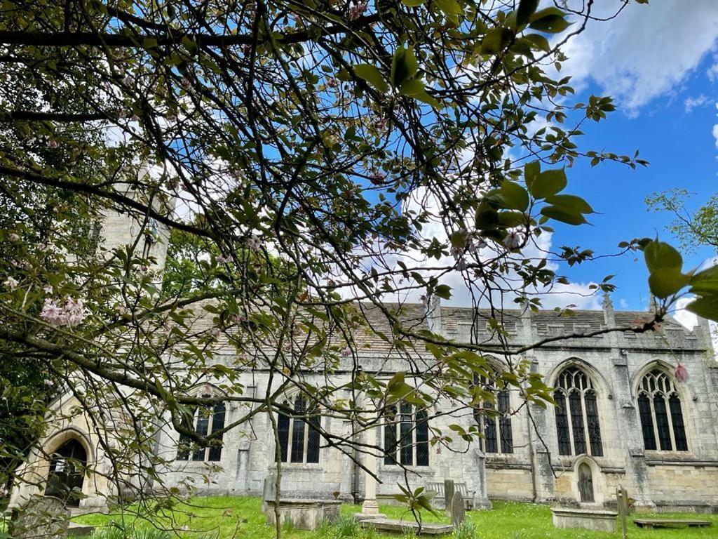 Church View Bolton Percy Bagian luar foto